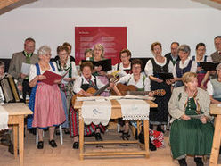 Beim Liedernachmittag "Singa tuan alle gern" im Museum Pregarten blieb kein Stuhl frei!