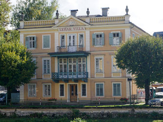 Die Lehárvilla - ehemaliger Wohnsitz des Komponisten Franz Lehár - wird als Museum geführt.