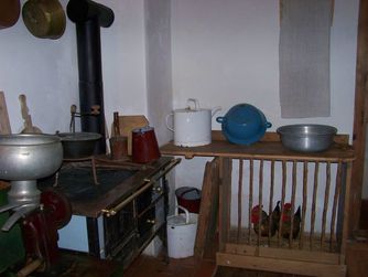 Blick in die Küche im Heimathaus Beandhaus.